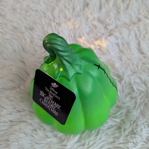 The nightmare before Christmas oogie boogie medium light up pumpkin - Picture 6 of 6